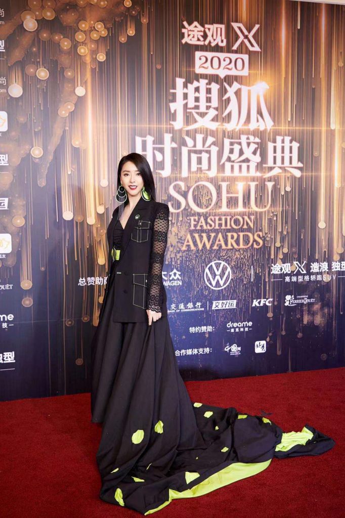 黄小蕾.png